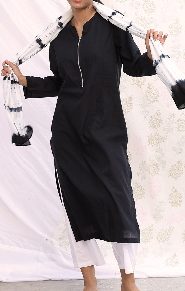 Black Handspun handwoven Muslin Kurta with Pants and Stole