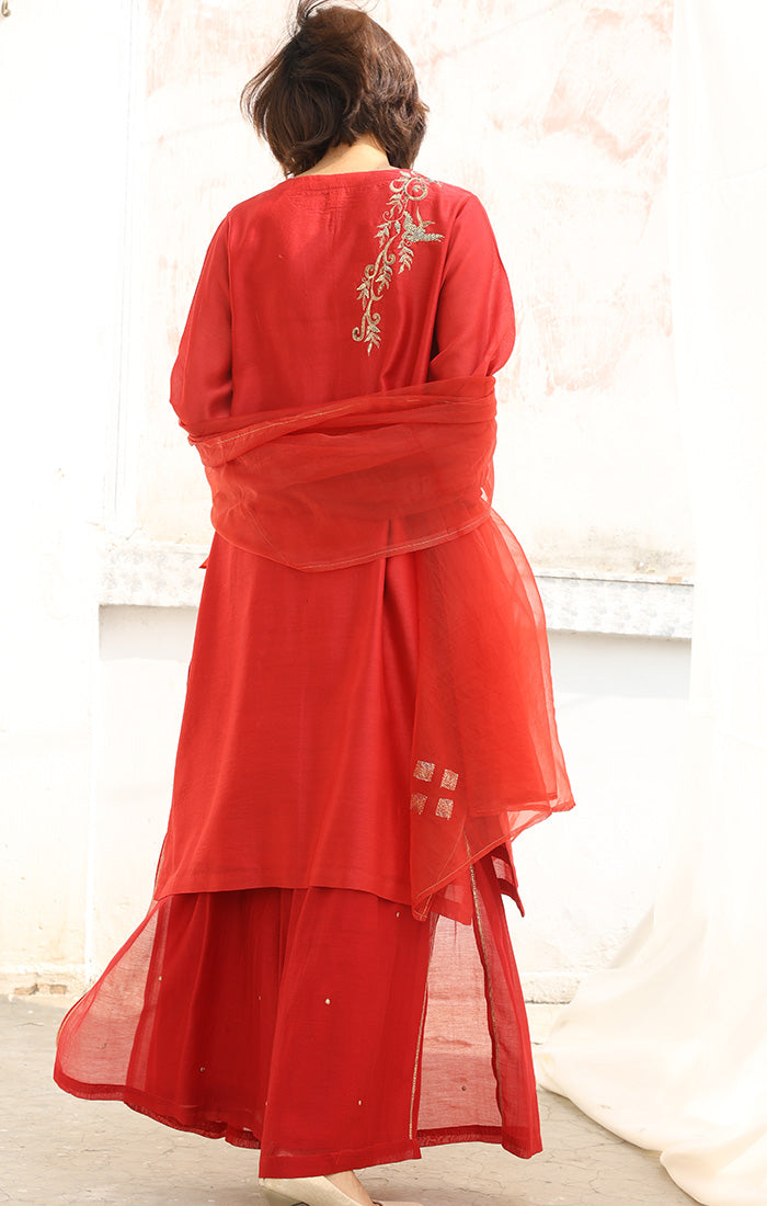 Chanderi Kurta in Scarlet Red with Palazzo and Silk Organza Dupatta.