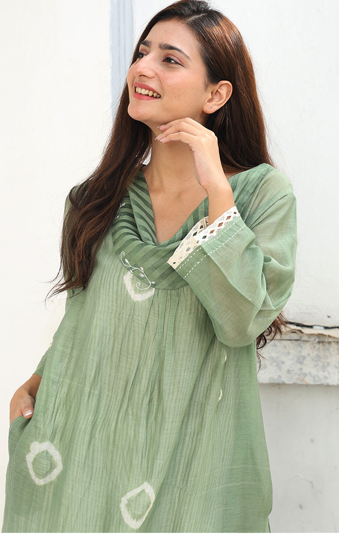 Chanderi Kurta with Arashi Shibori in mint Green with Pants