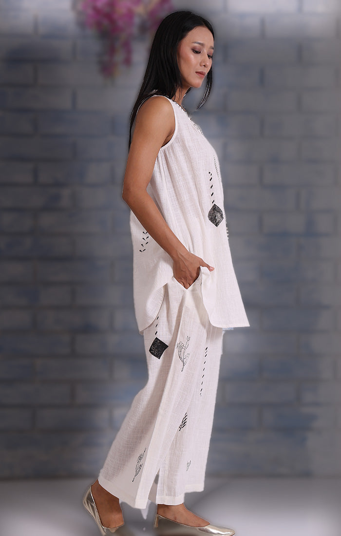 Abstract Handblock Printed Top in Soft Pearl