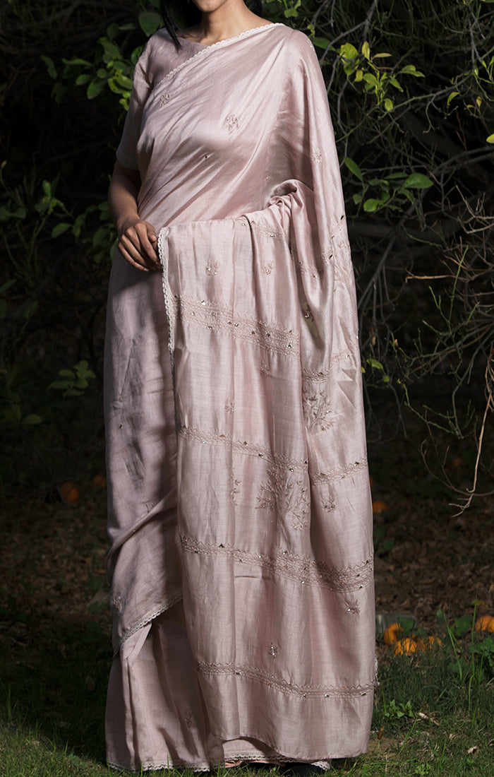 Into the Woods Saree with Blouse - Onion Pink